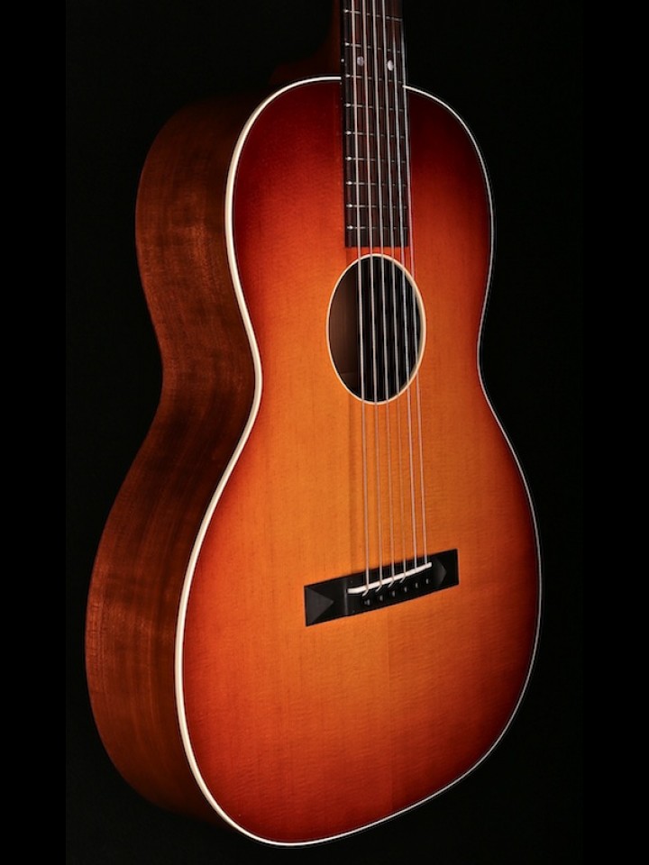 '30s Era 12-Fret with Cherry and Spruce w/Sunburst
