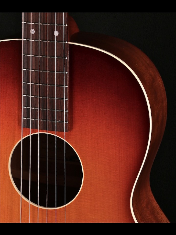 '30s Era 12-Fret with Cherry and Spruce w/Sunburst