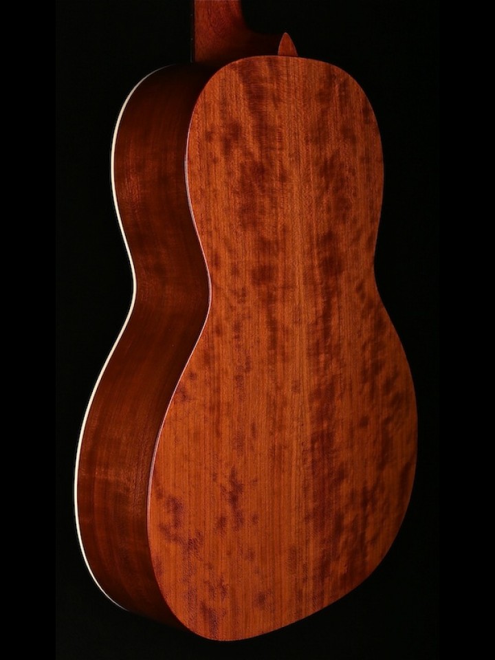 '30s Era 12-Fret with Cherry and Spruce w/Sunburst